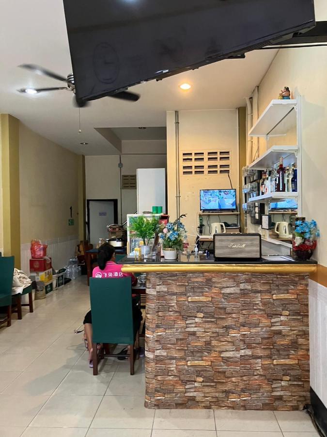 Cozy Place Patong Екстер'єр фото