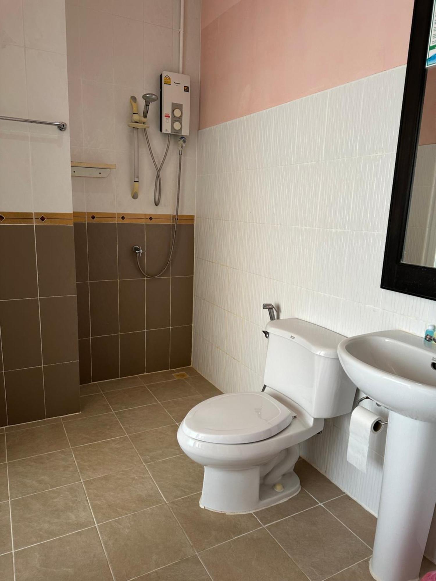 Cozy Place Patong Екстер'єр фото