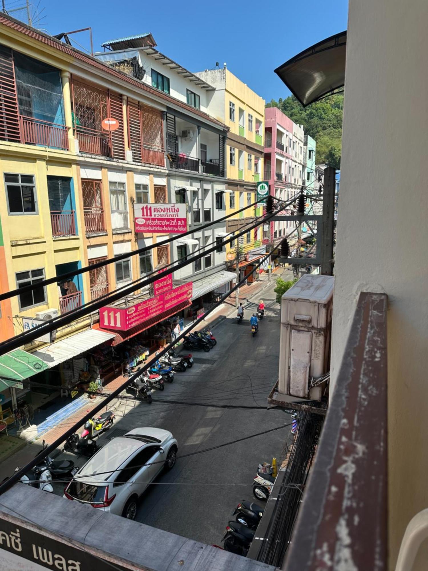 Cozy Place Patong Екстер'єр фото