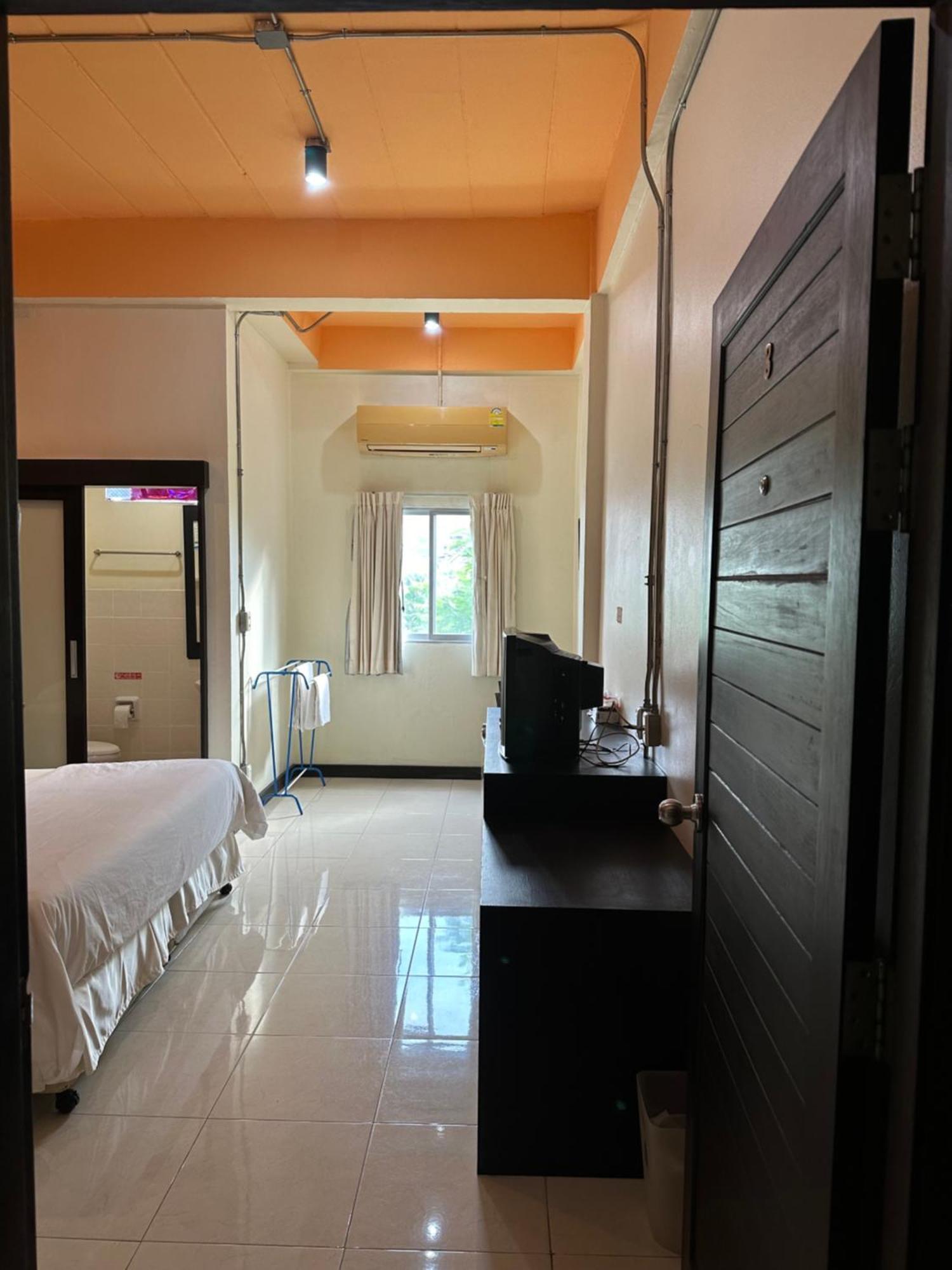 Cozy Place Patong Екстер'єр фото